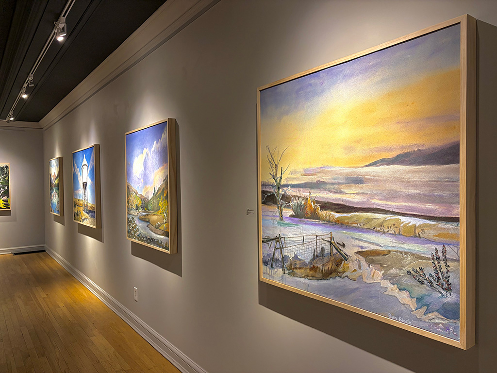 Photo of art gallery